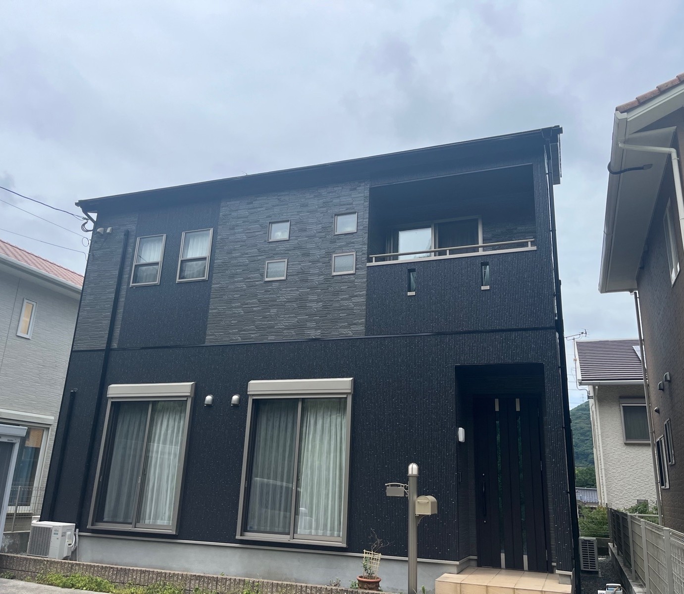 s-line-home